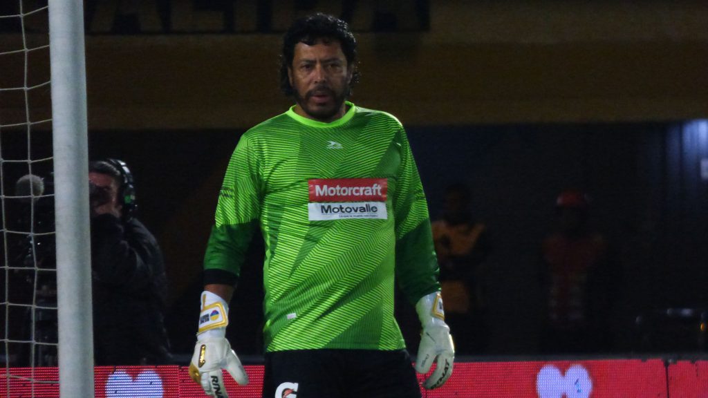 Higuita se asustó en el Monunmental