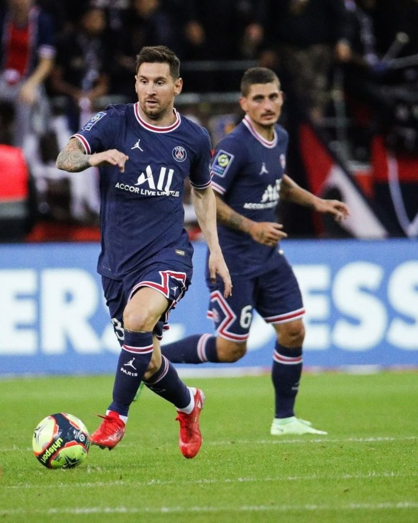 Lionel Messi debutó con PSG