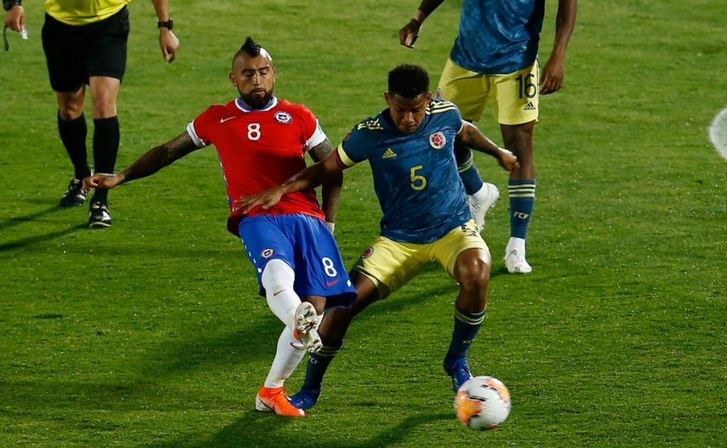 Así formaría Colombia ante Chile