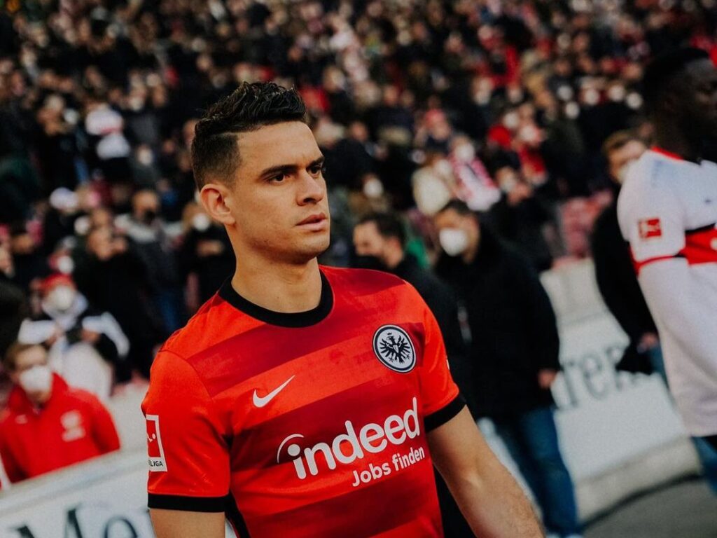 Rafael Santos Borré marcó con el Eintracht Frankfurt